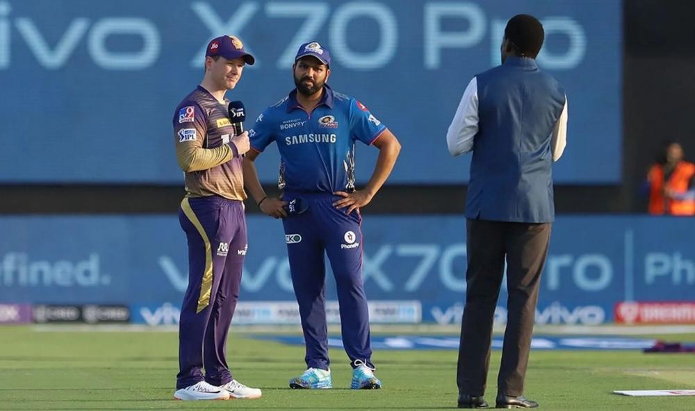 The Weekend Leader - IPL 2021: Kolkata win toss, elect to bowl first against Mumbai